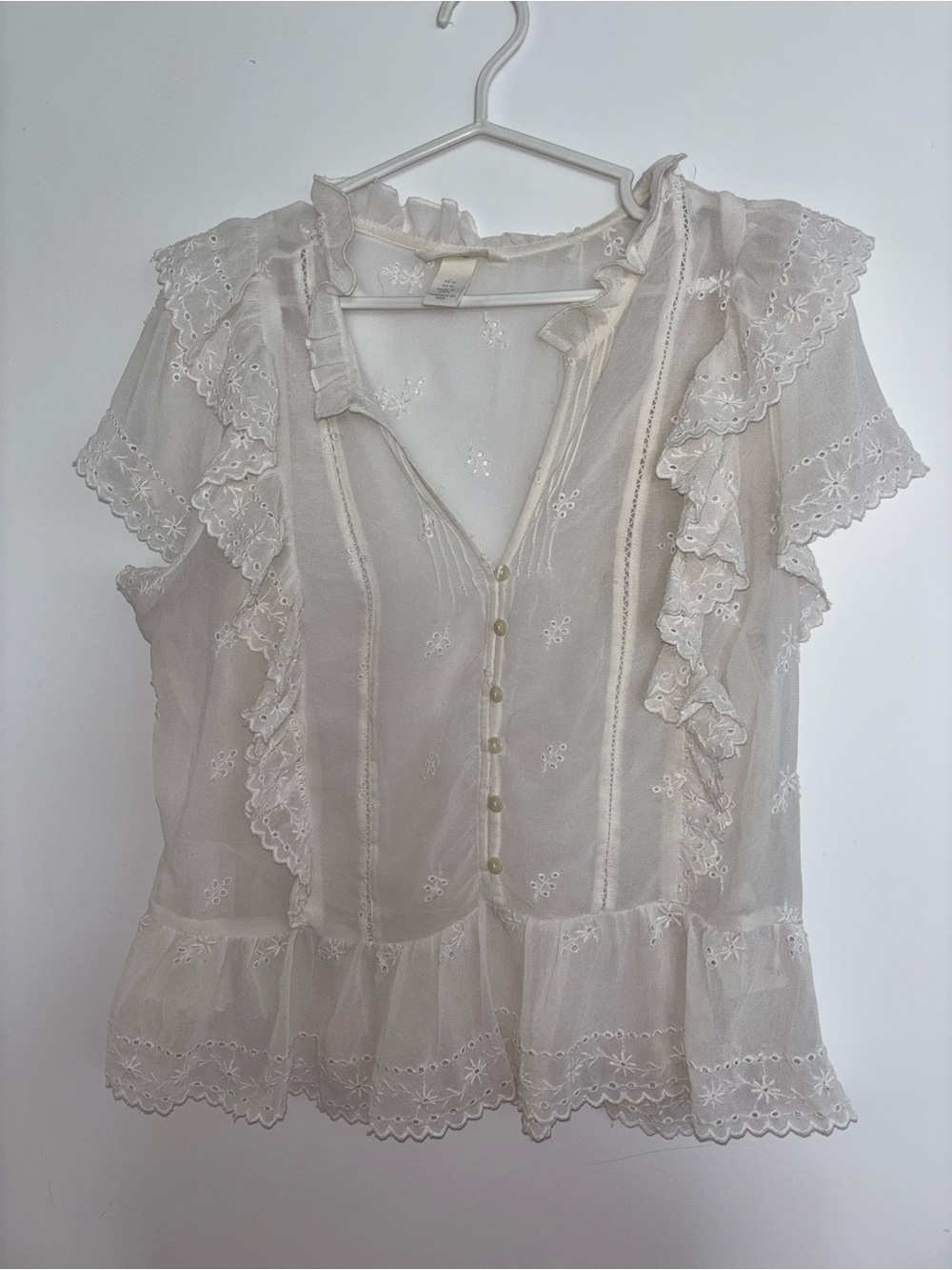 H&M Ivory Eyelet Ruffle Short Sleeve Blouse